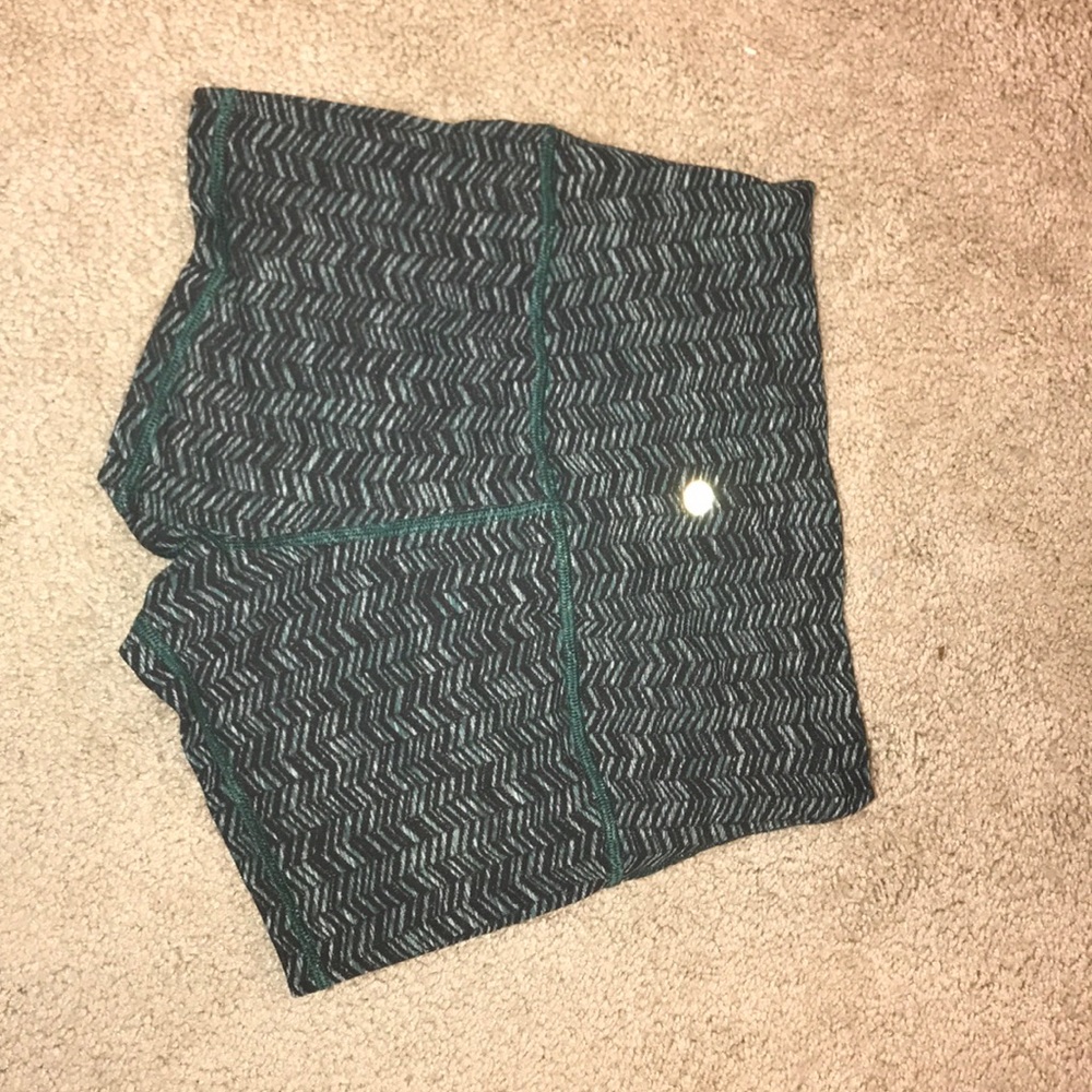 Lulu spandex